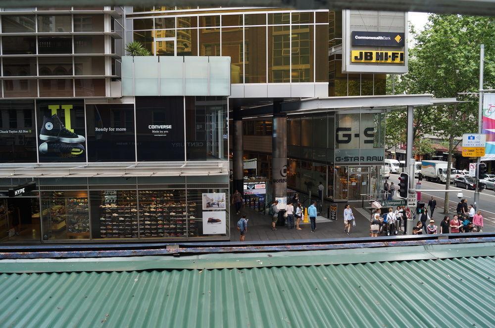 World Square Hostel *